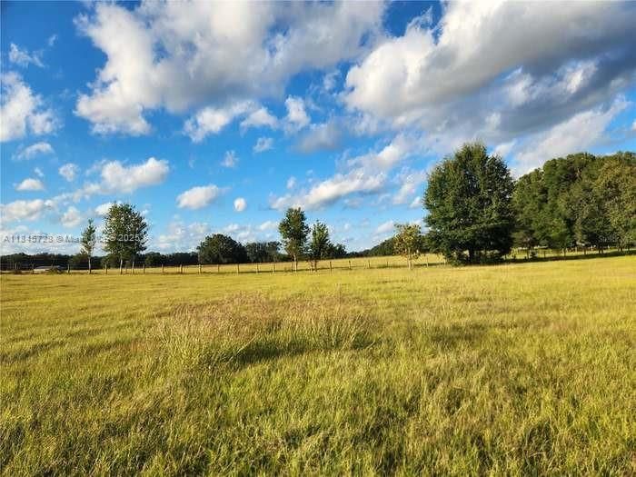 На продажу: $135,000 (4.34 acres)