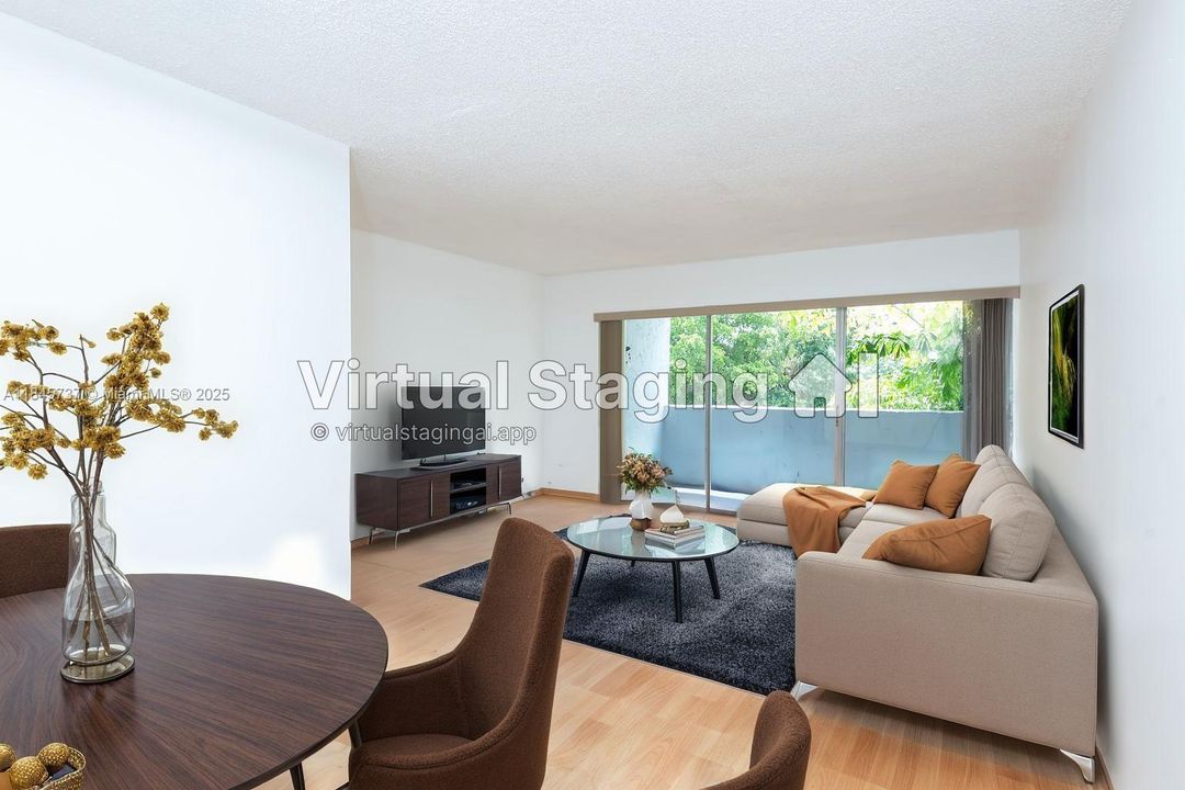 Vendido Recientemente: $230,000 (1 camas, 1 baños, 1125 Pies cuadrados)