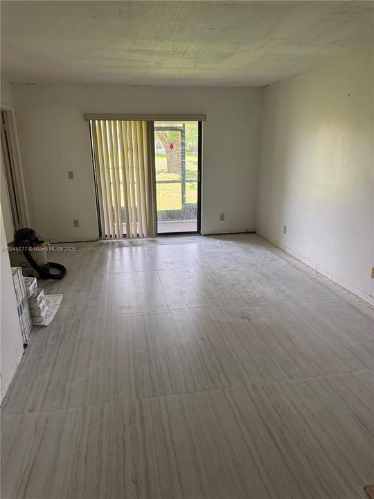 Recently Sold: $50,000 (2 beds, 2 baths, 850 Square Feet)