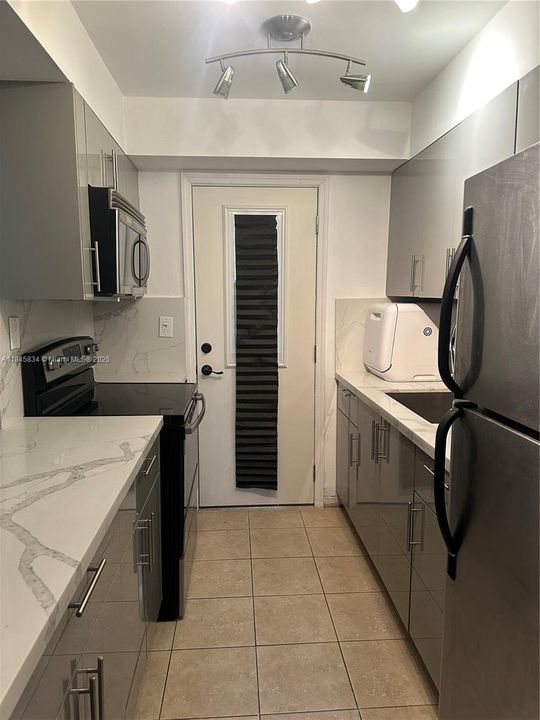 Activo con contrato: $280,000 (1 camas, 1 baños, 507 Pies cuadrados)