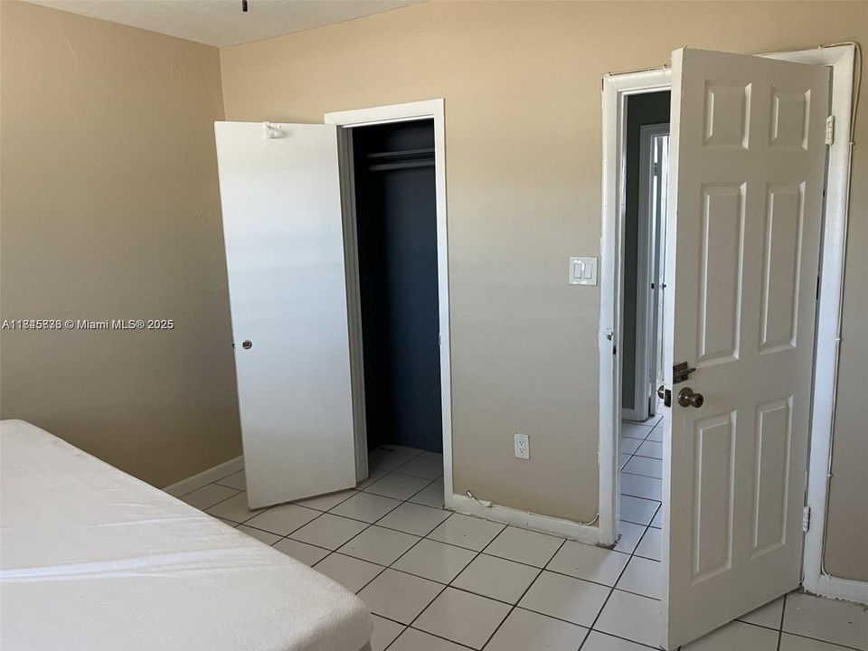 For Sale: $850,000 (0 beds, 0 baths, 2496 Square Feet)