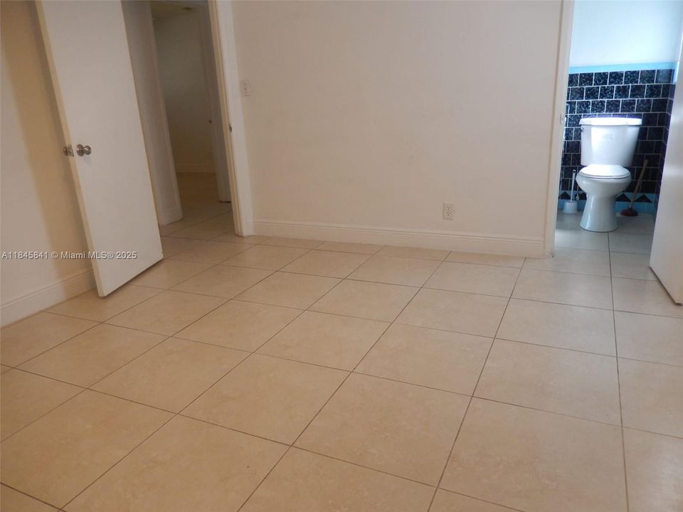 Recientemente alquilado: $2,595 (3 camas, 2 baños, 1180 Pies cuadrados)