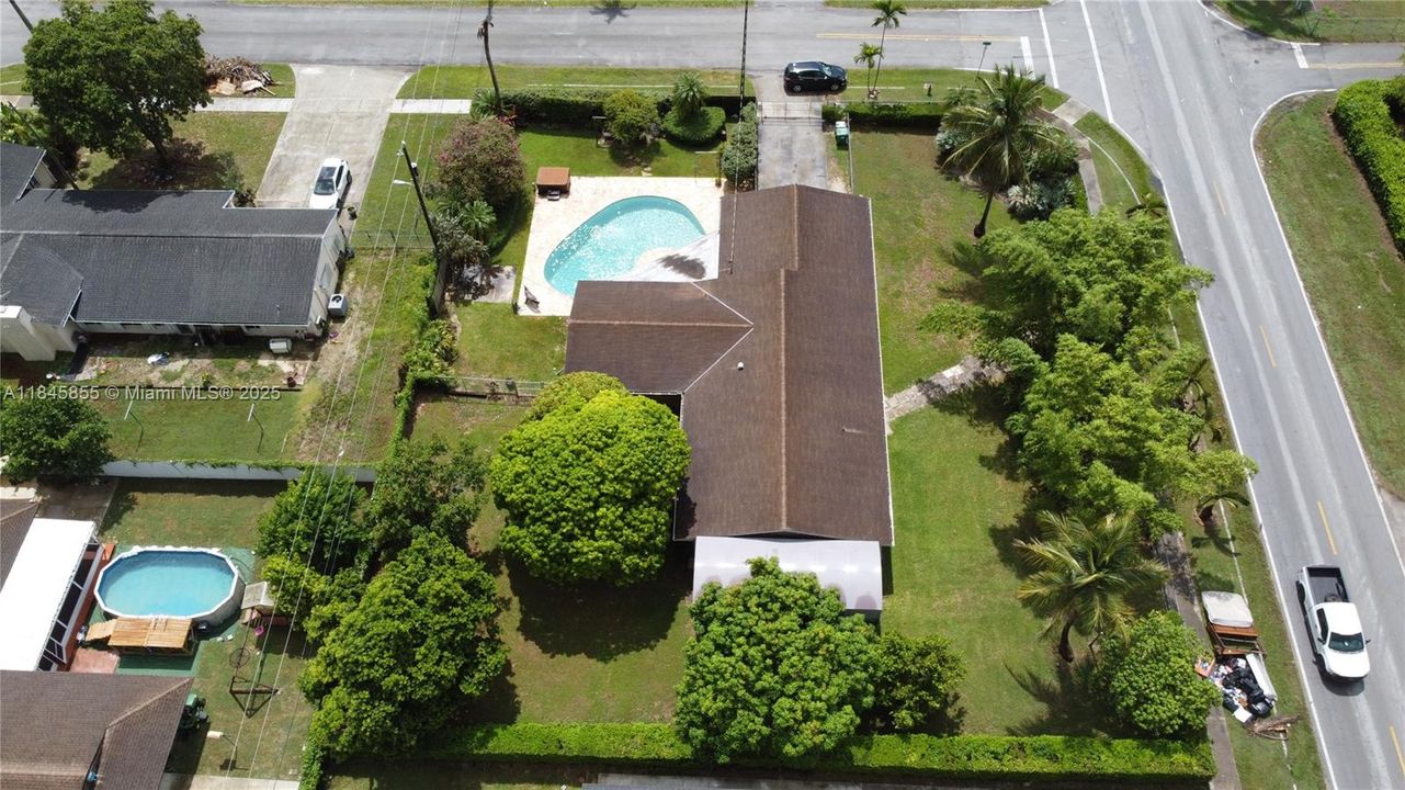 Недавно продано: $674,900 (3 спален, 2 ванн, 2010 Квадратных фут)