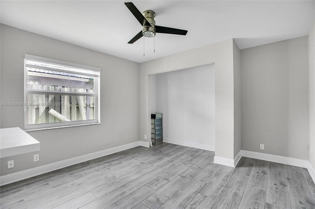 Active With Contract: $515,000 (3 beds, 3 baths, 1756 Square Feet)