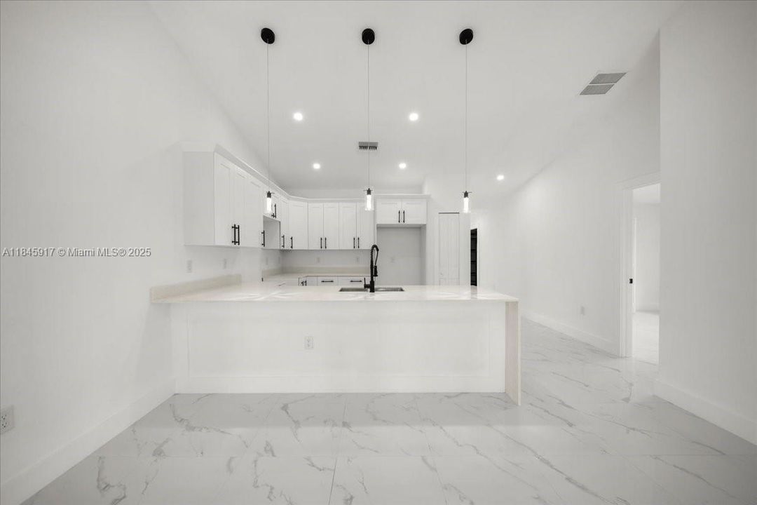Vendido Recientemente: $525,000 (0 camas, 0 baños, 0 Pies cuadrados)
