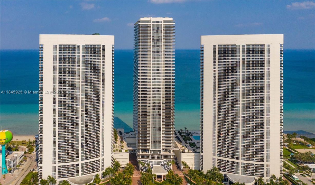 Recientemente alquilado: $9,000 (3 camas, 3 baños, 2078 Pies cuadrados)