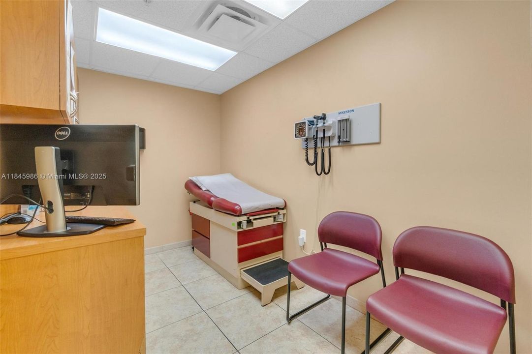 出租: $42 (0 贝兹, 0 浴室, 0 平方英尺)