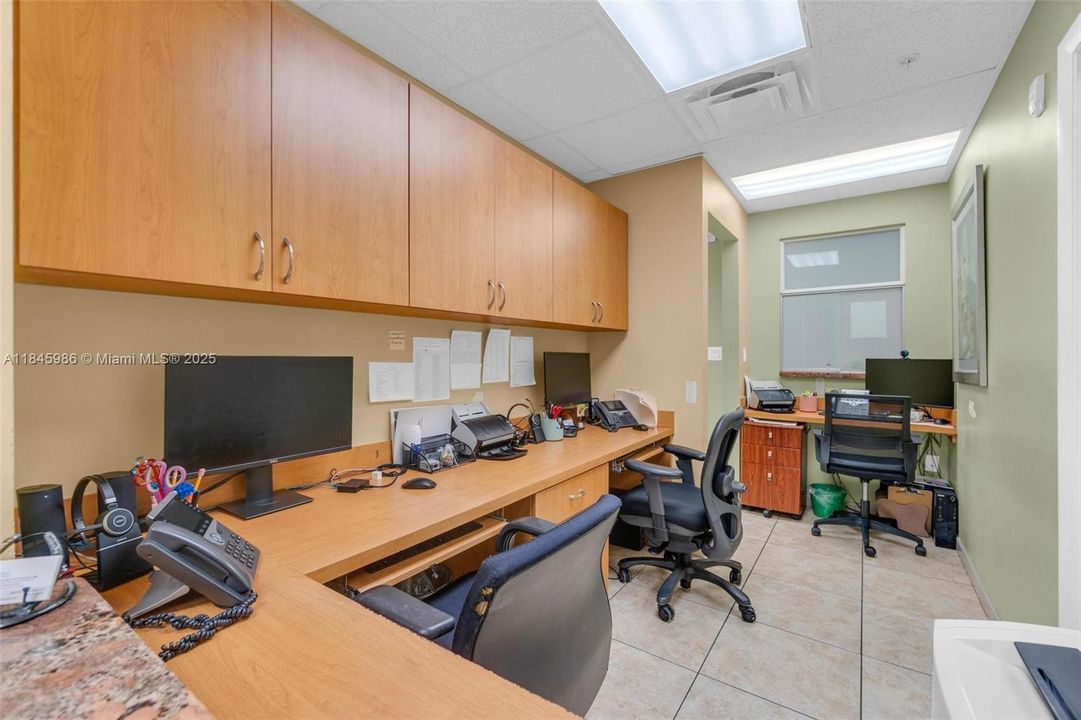 出租: $42 (0 贝兹, 0 浴室, 0 平方英尺)