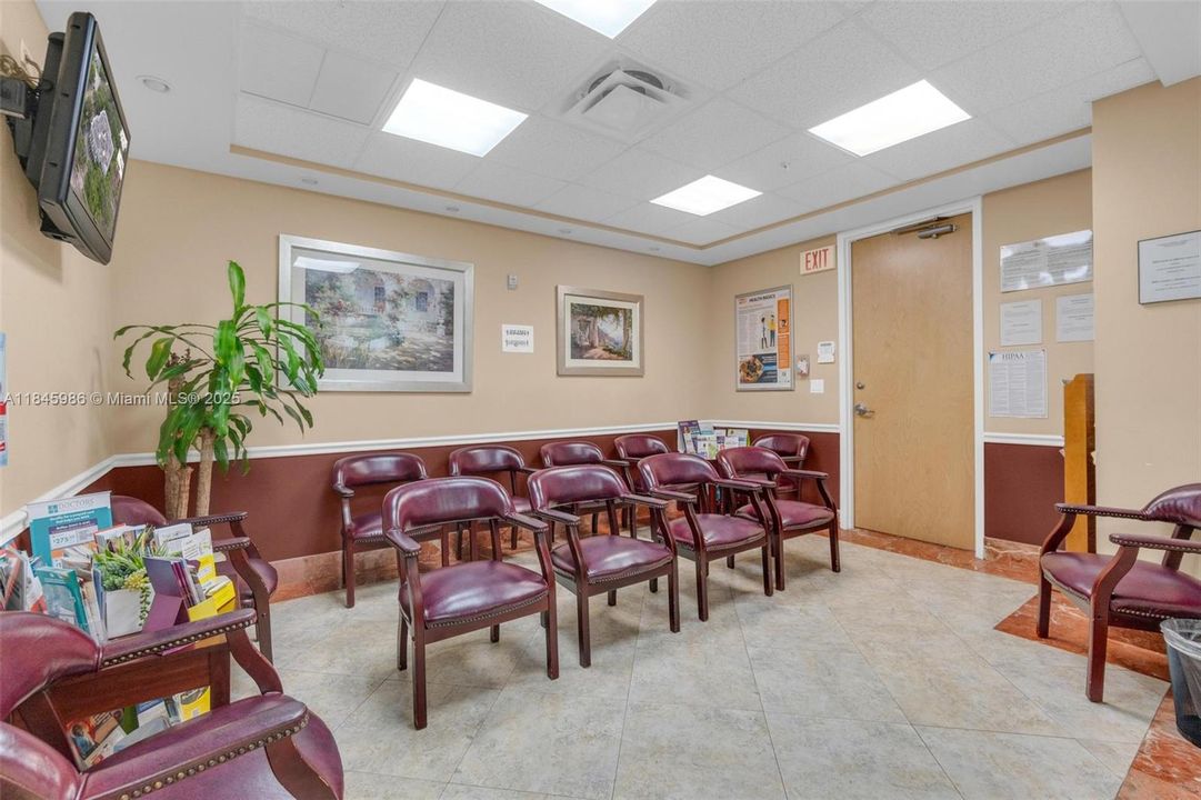 出租: $42 (0 贝兹, 0 浴室, 0 平方英尺)