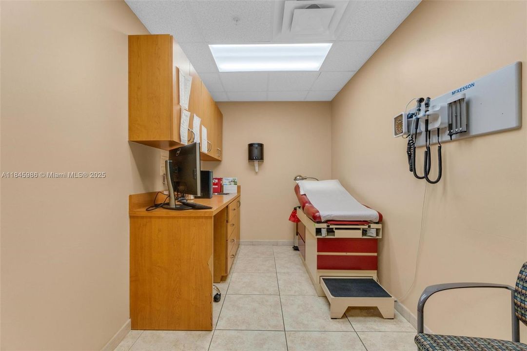 出租: $42 (0 贝兹, 0 浴室, 0 平方英尺)