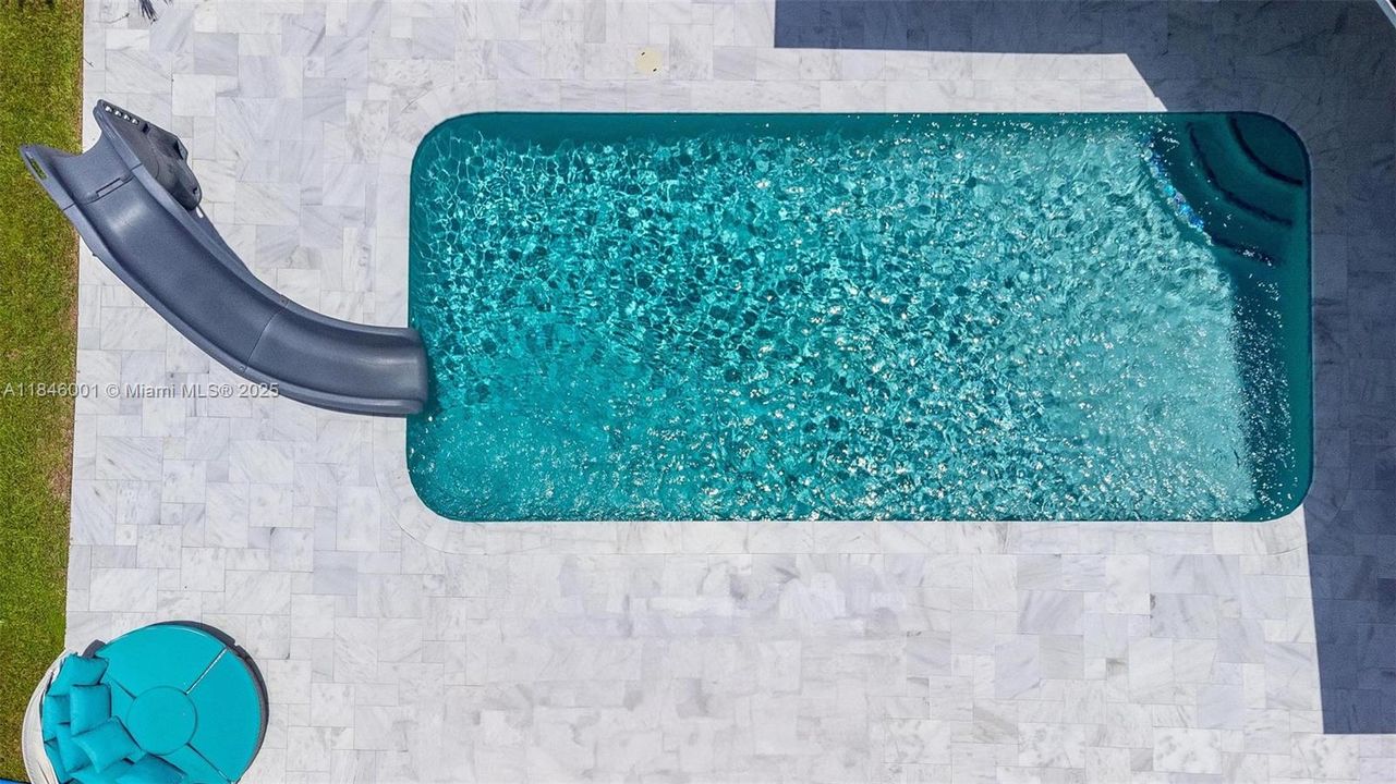 Recently Rented: $6,500 (4 beds, 3 baths, 1694 Square Feet)