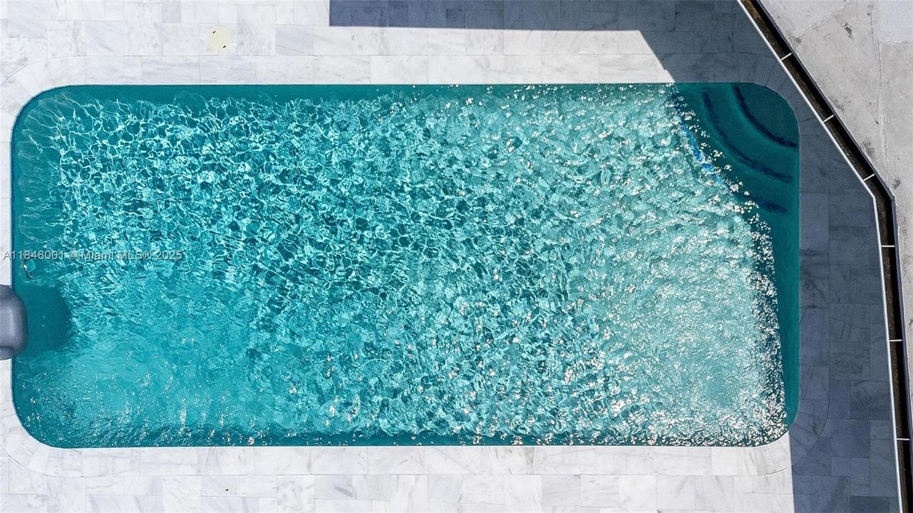 Recently Rented: $6,500 (4 beds, 3 baths, 1694 Square Feet)