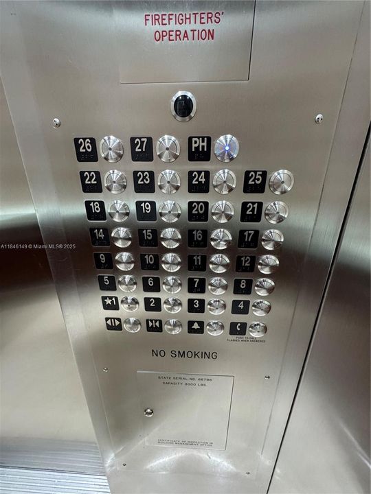 Elevator - 28 FLOORS