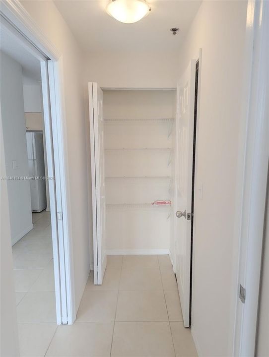 En Venta: $245,000 (1 camas, 1 baños, 696 Pies cuadrados)