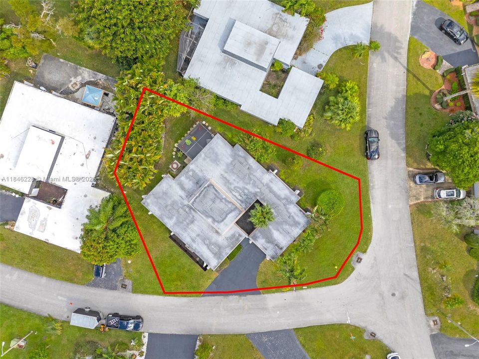 En Renta: $5,300 (3 camas, 3 baños, 2093 Pies cuadrados)