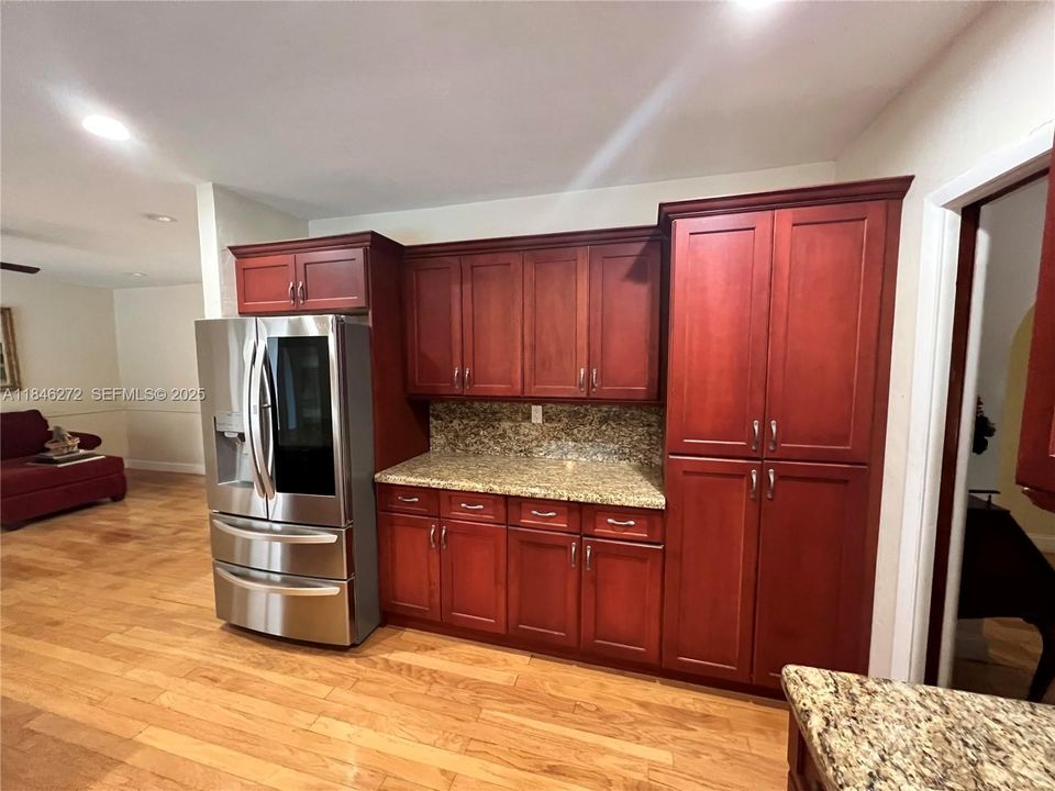 待售: $1,259,900 (4 贝兹, 2 浴室, 2364 平方英尺)