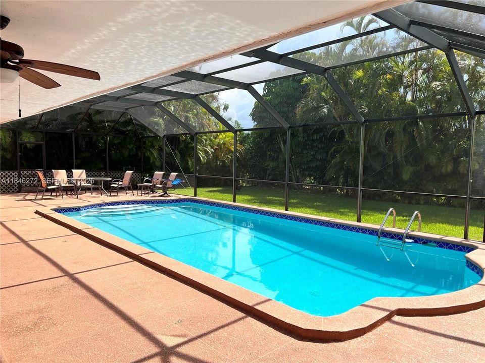 待售: $1,259,900 (4 贝兹, 2 浴室, 2364 平方英尺)