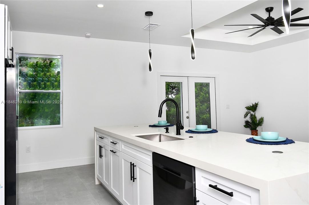 En Venta: $344,000 (3 camas, 2 baños, 0 Pies cuadrados)