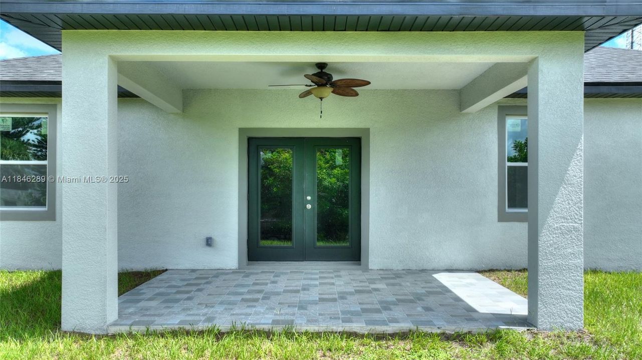 En Venta: $344,000 (3 camas, 2 baños, 0 Pies cuadrados)