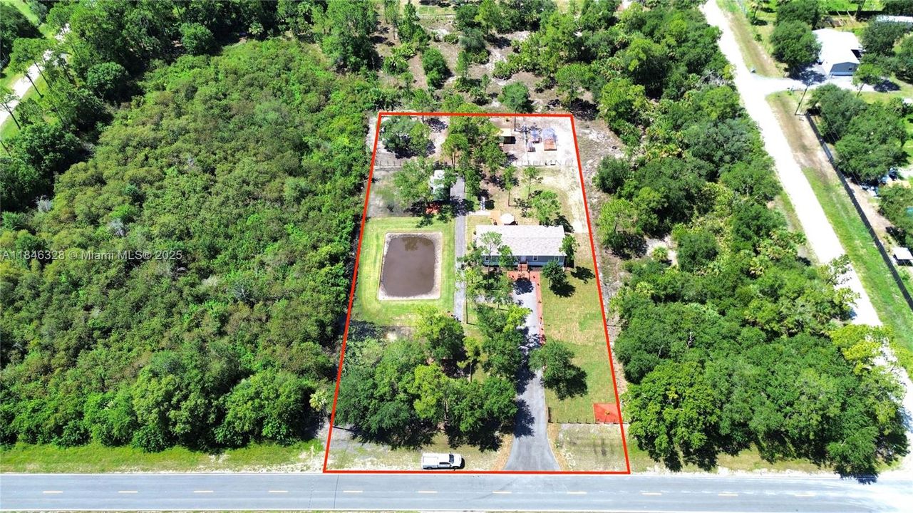 最近售出: $299,999 (3 贝兹, 2 浴室, 1600 平方英尺)