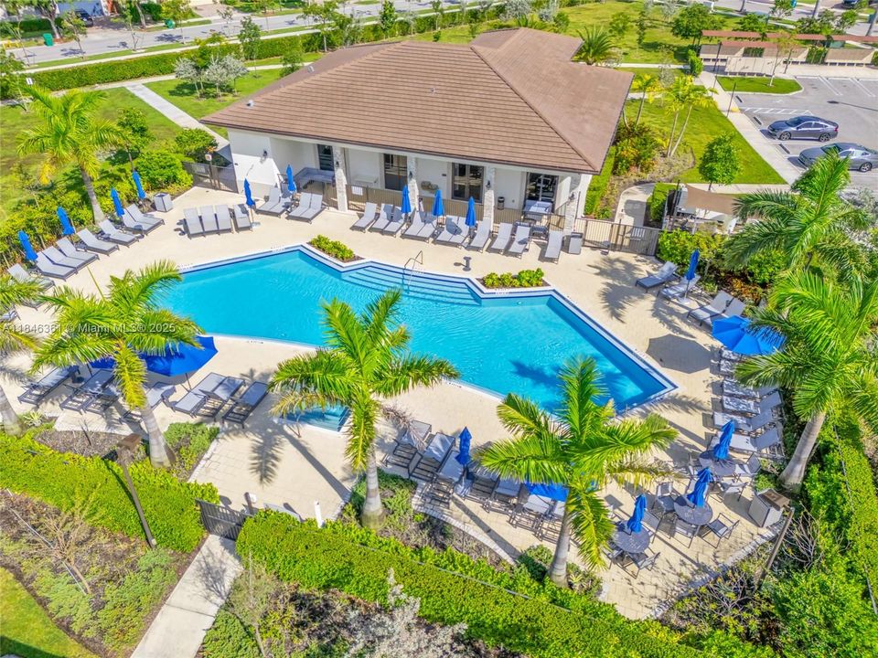 На продажу: $405,000 (3 спален, 2 ванн, 1778 Квадратных фут)