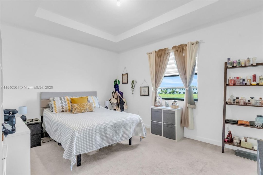 На продажу: $405,000 (3 спален, 2 ванн, 1778 Квадратных фут)