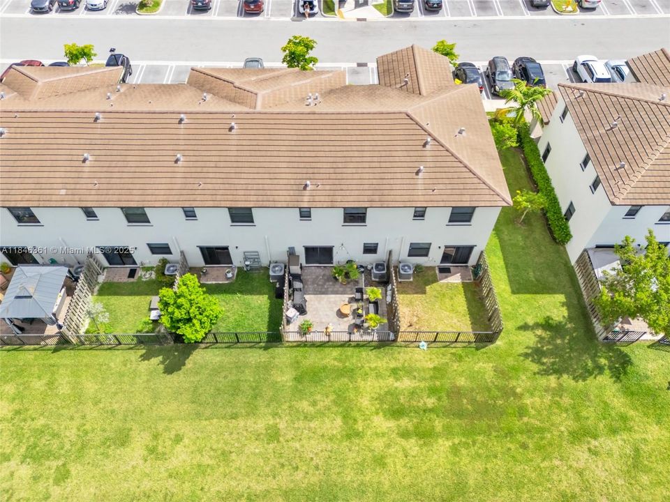 На продажу: $405,000 (3 спален, 2 ванн, 1778 Квадратных фут)