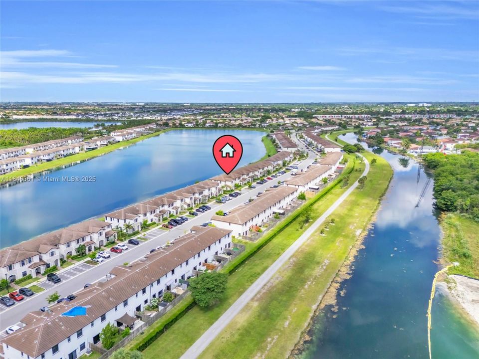 На продажу: $405,000 (3 спален, 2 ванн, 1778 Квадратных фут)