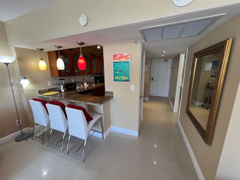 For Sale: $420,000 (0 beds, 1 baths, 550 Square Feet)