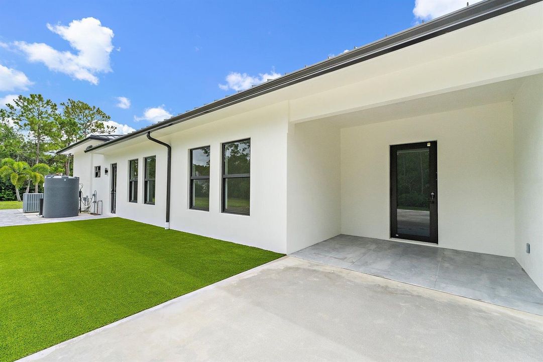 121-12850152ndStN-Jupiter-FL-33478-SMALL