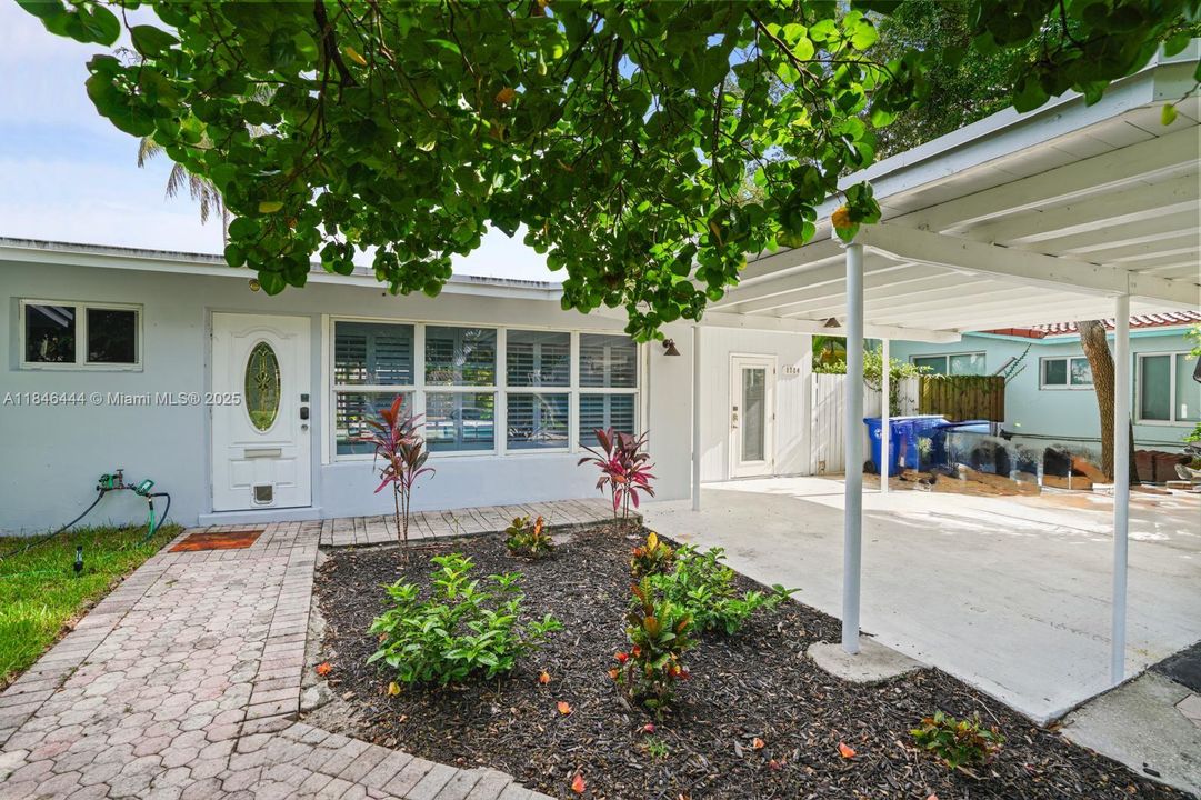 En Venta: $950,000 (3 camas, 3 baños, 0 Pies cuadrados)