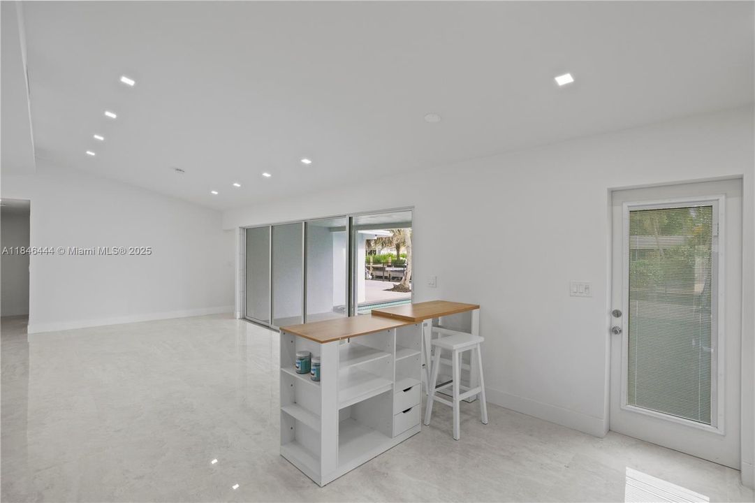 En Venta: $950,000 (3 camas, 3 baños, 0 Pies cuadrados)