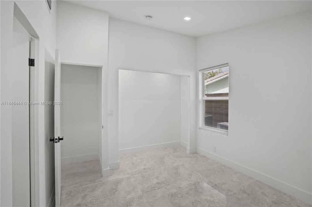 En Venta: $950,000 (3 camas, 3 baños, 0 Pies cuadrados)