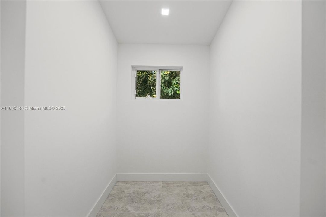 En Venta: $950,000 (3 camas, 3 baños, 0 Pies cuadrados)