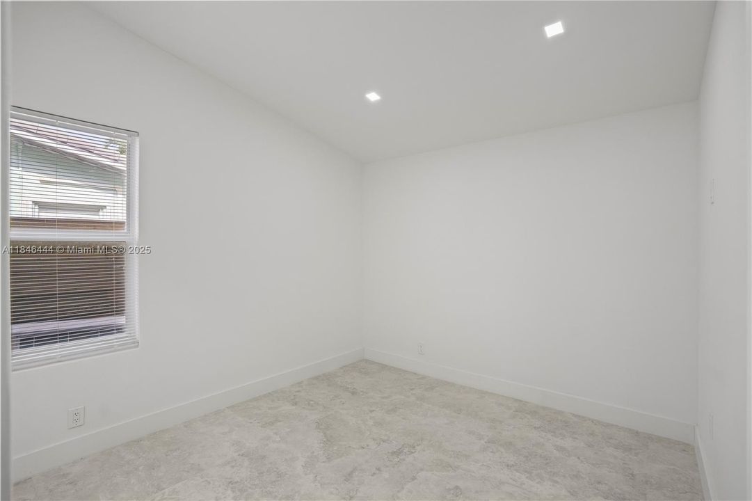 En Venta: $950,000 (3 camas, 3 baños, 0 Pies cuadrados)