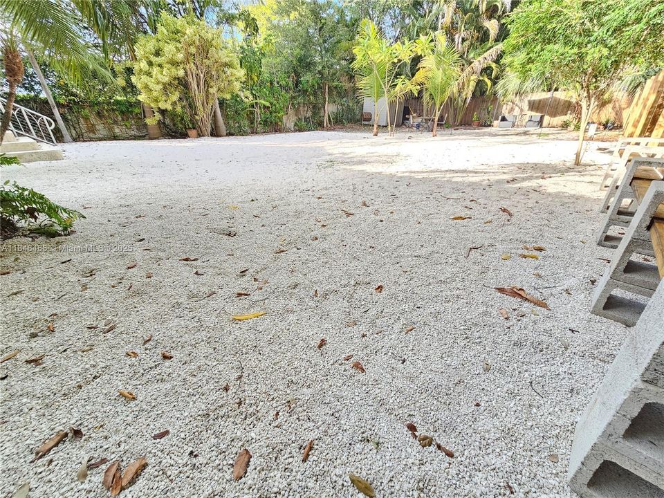 En Venta: $1,249,999 (3 camas, 2 baños, 1408 Pies cuadrados)