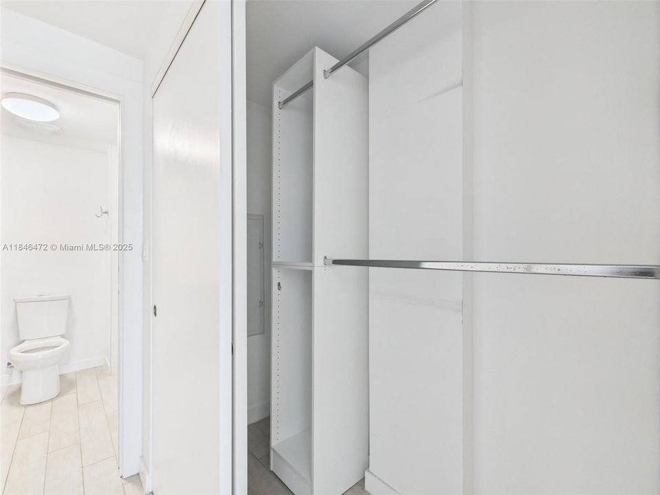 На продажу: $350,000 (1 спален, 1 ванн, 560 Квадратных фут)