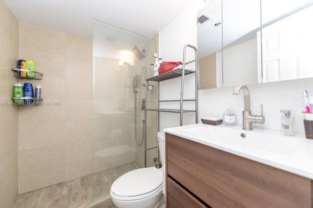 Недавно арендовано: $4,500 (2 спален, 2 ванн, 1062 Квадратных фут)