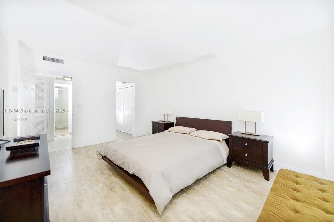Недавно арендовано: $4,500 (2 спален, 2 ванн, 1062 Квадратных фут)