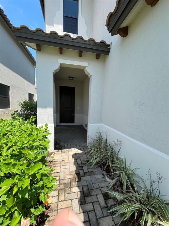 待售: $415,000 (3 贝兹, 2 浴室, 1958 平方英尺)