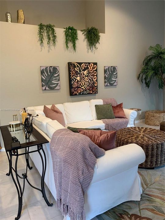 待售: $615,000 (3 贝兹, 2 浴室, 1581 平方英尺)