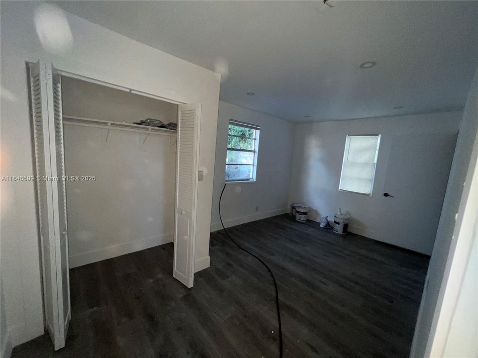 Recently Sold: $375,000 (2 beds, 1 baths, 620 Square Feet)