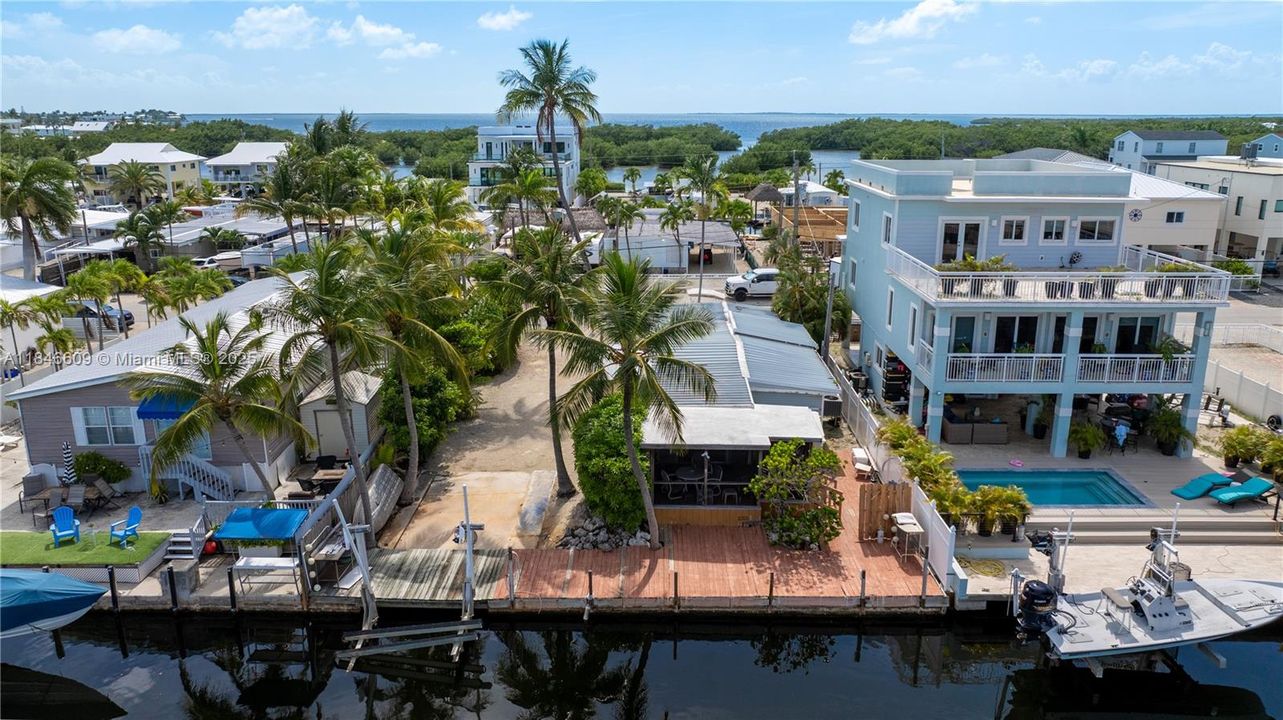 Недавно продано: $795,000 (3 спален, 2 ванн, 1133 Квадратных фут)