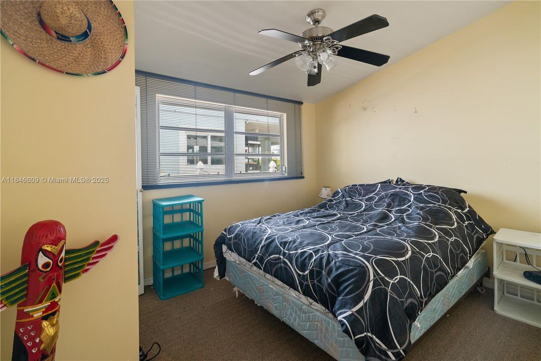 Недавно продано: $795,000 (3 спален, 2 ванн, 1133 Квадратных фут)