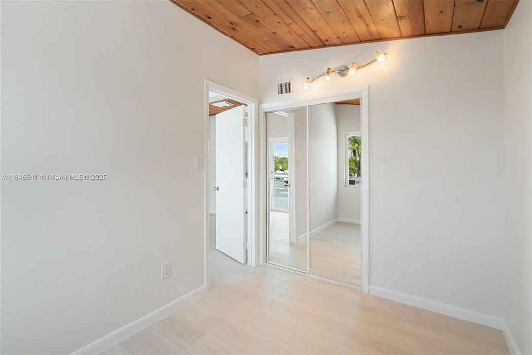 待售: $1,395,000 (3 贝兹, 2 浴室, 1536 平方英尺)