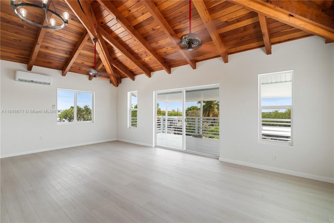 待售: $1,395,000 (3 贝兹, 2 浴室, 1536 平方英尺)