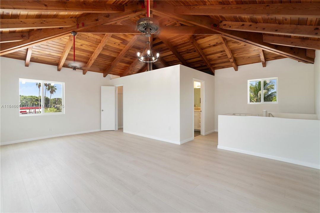 待售: $1,395,000 (3 贝兹, 2 浴室, 1536 平方英尺)