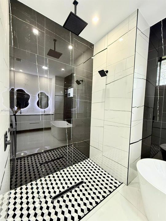 Vendido Recientemente: $450,000 (3 camas, 3 baños, 0 Pies cuadrados)