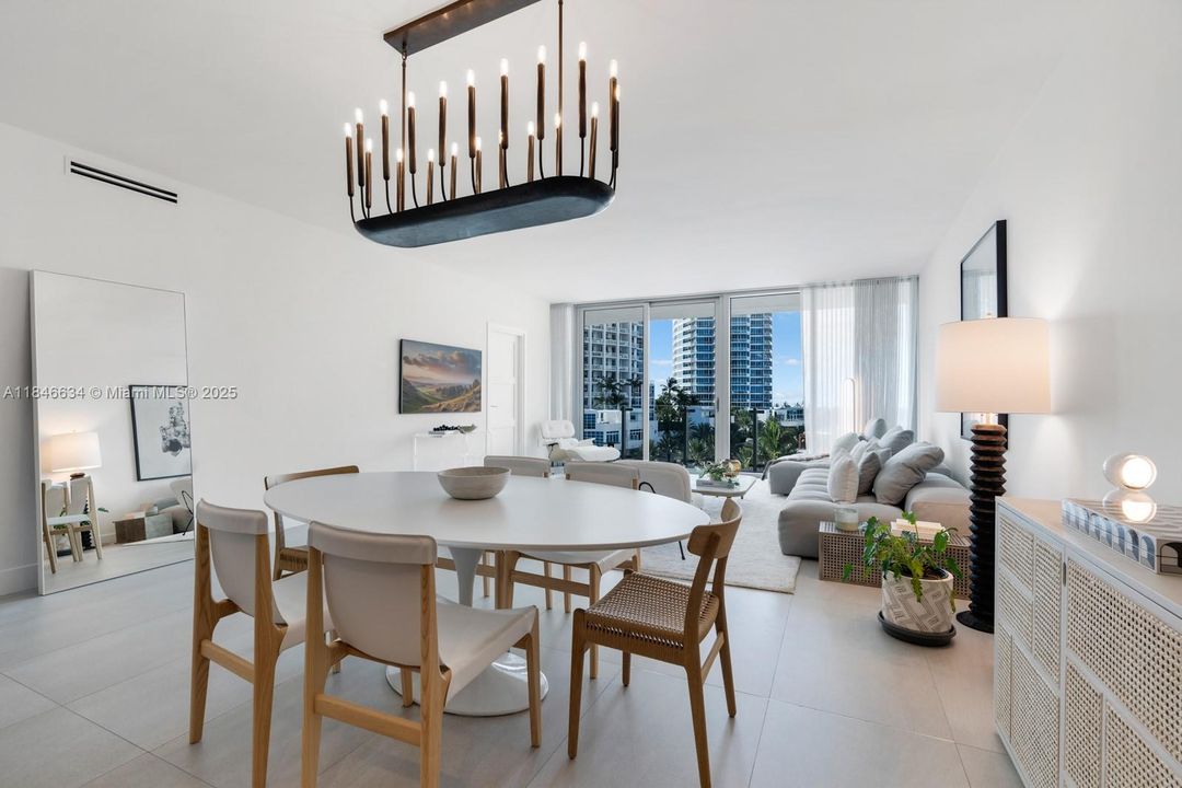 待售: $4,100,000 (3 贝兹, 3 浴室, 2042 平方英尺)