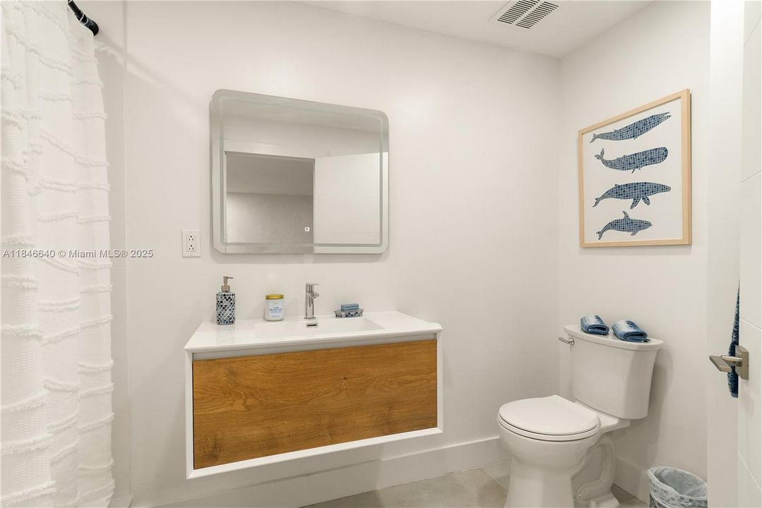 待售: $1,050,000 (3 贝兹, 3 浴室, 1271 平方英尺)